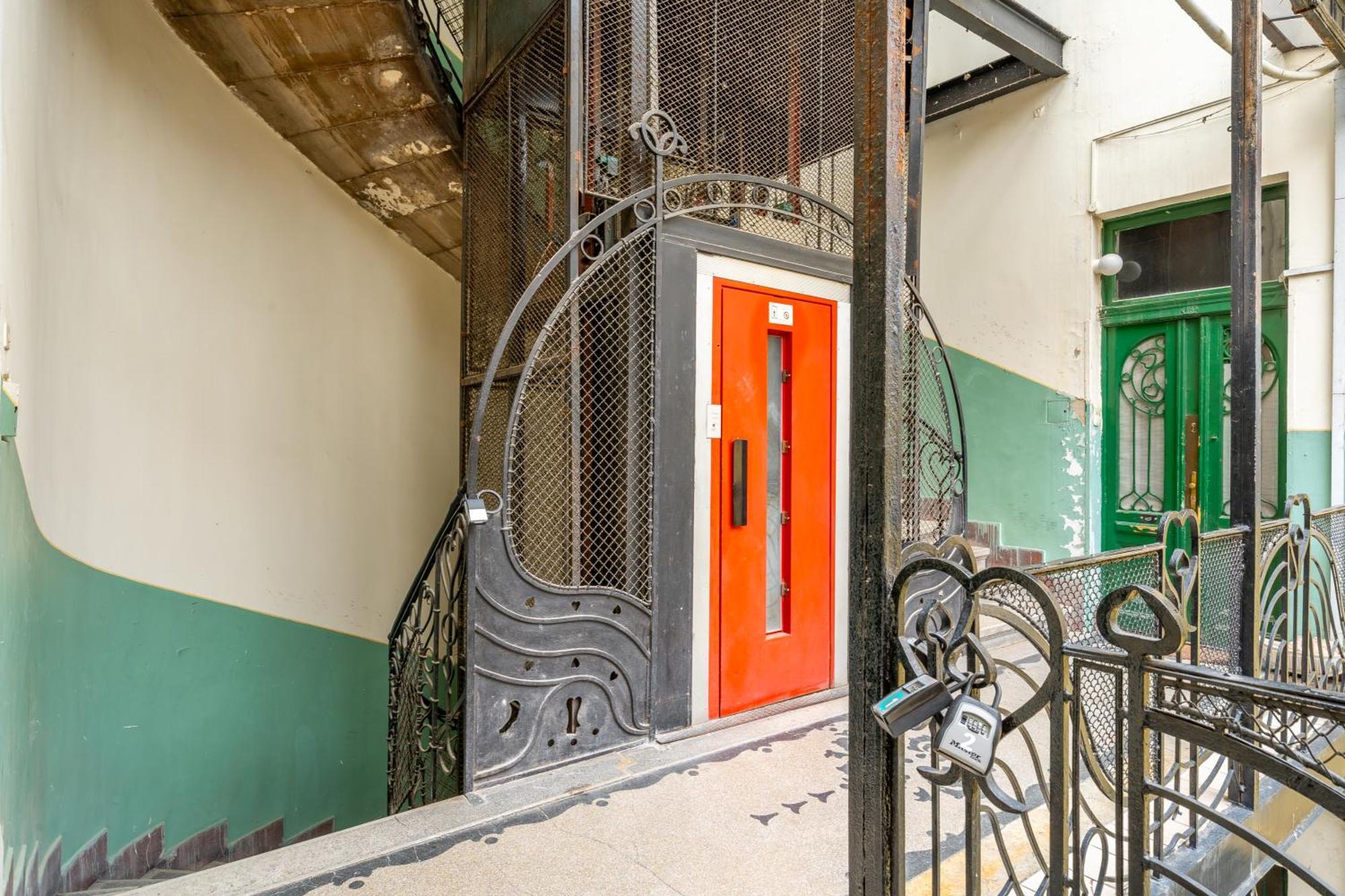 Synagogue 1 Bedroom S161 Appartamento